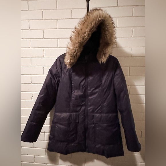 The M Coat - Maternity Down Winter Parka - sz LARGE w removable panel - Picture 9 of 10